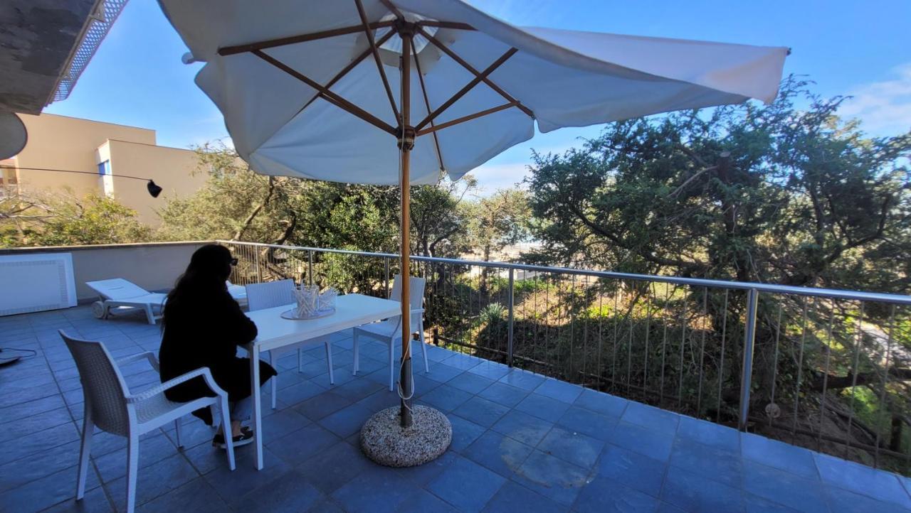 Appartement Miledy Monolocale Direttamente Sul Mare à Marina di Castagneto Carducci Extérieur photo